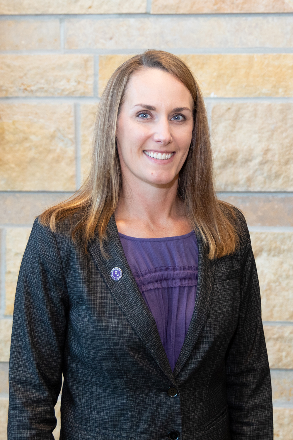 headshot for Sheri Sargent